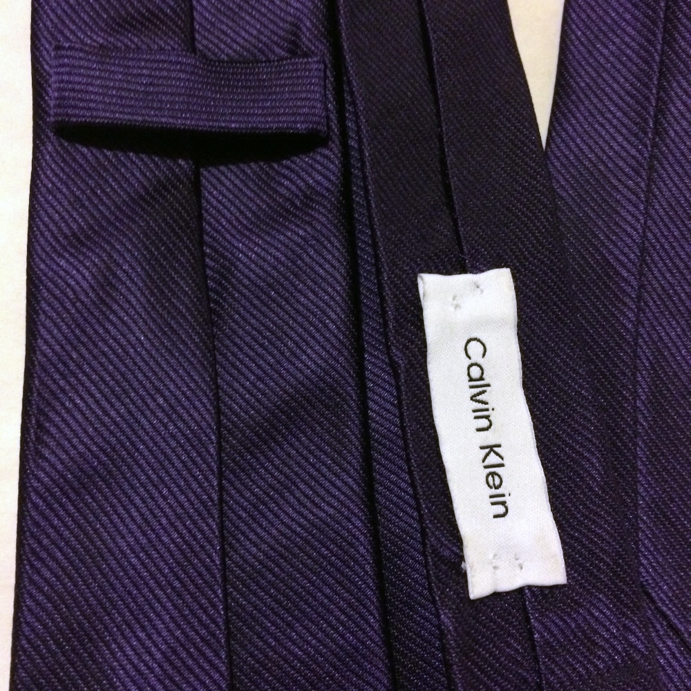 Neiman Marcus, Wingtip, CK Silk Ties Bundle of 3 - Picture 6 of 7